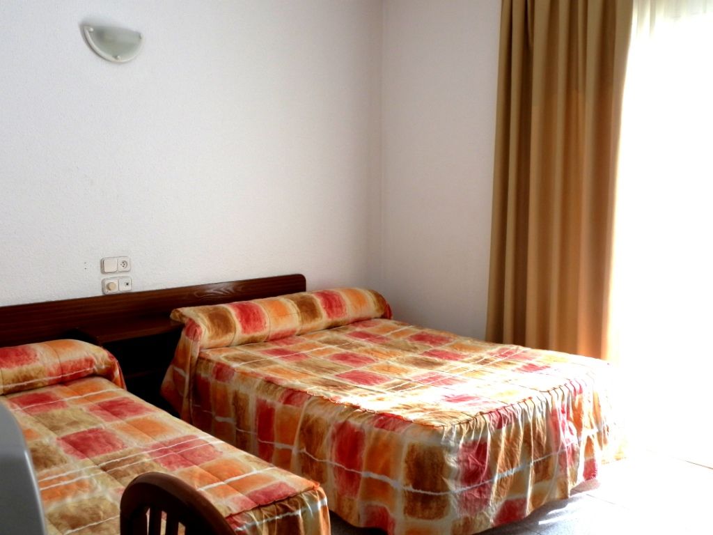 Hostal Bonavista Blanes Extérieur photo